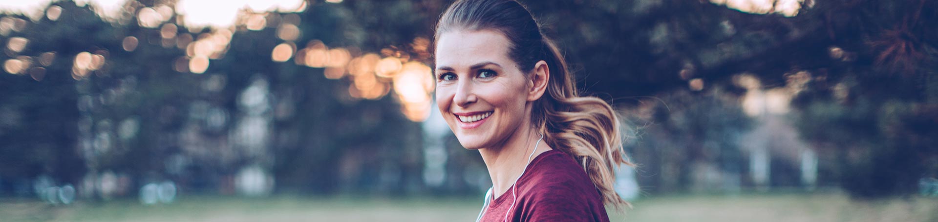 VP_VP_ALL_1920x455_1805_Woman_Running_Evening_Summer.jpg